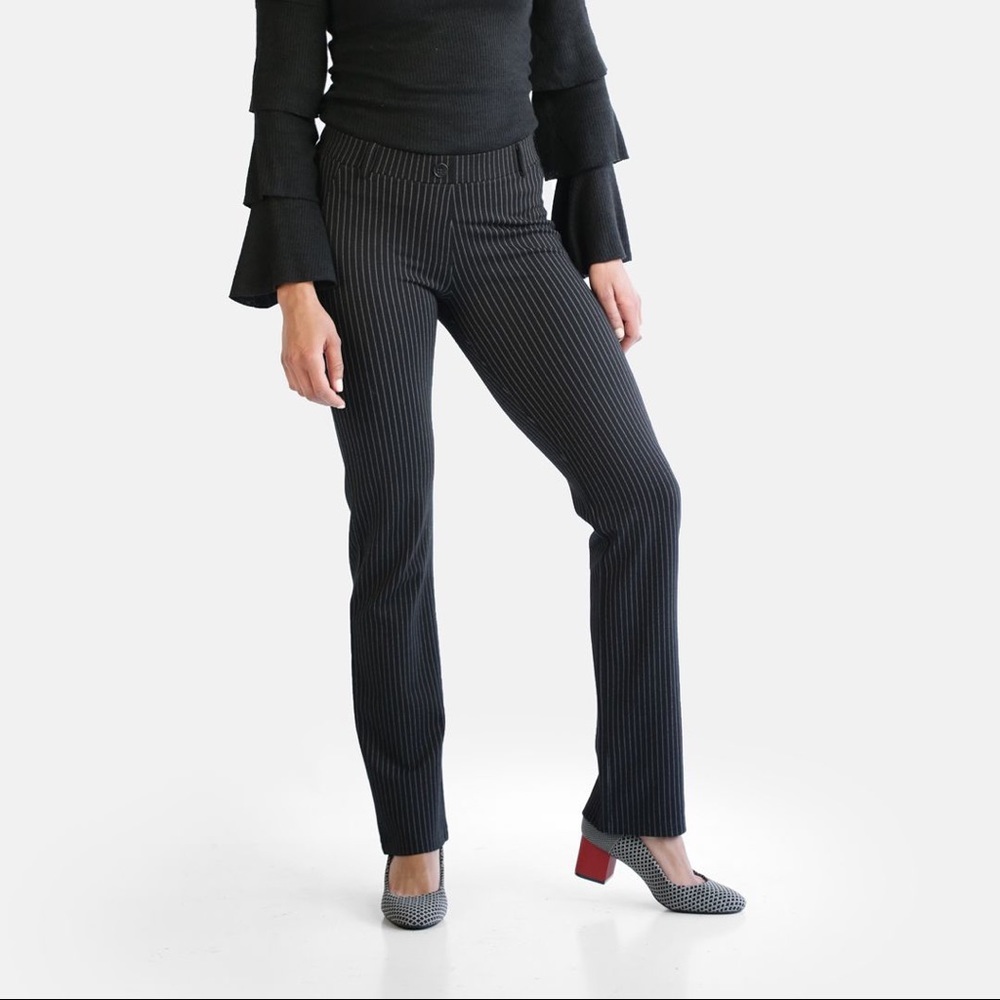 Betabrand Straight Leg Classic Dress pant Yoga Black Pinstripe in size Small.